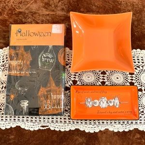 Halloween tablecloth and serving dishes bundle